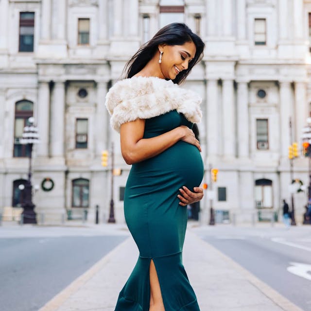 Maternity photographer